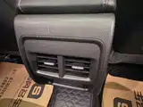 Фото 11 - Cadillac XT4