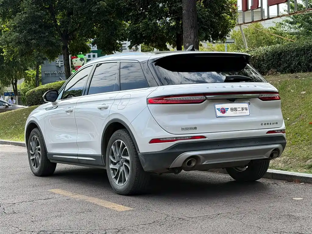LINCOLN ADVENTURER