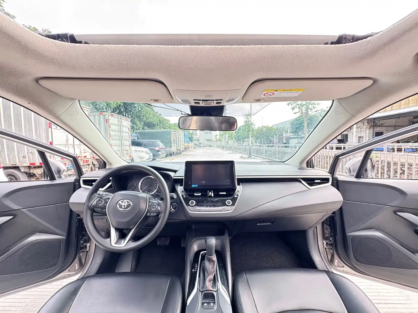 Toyota Corolla 2021 1.2T S-CVT Elite PLUS Edition фото 11