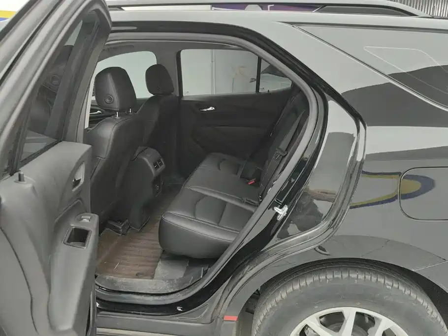 Chevrolet Equinox 2023 2022 535T Galloping Edition