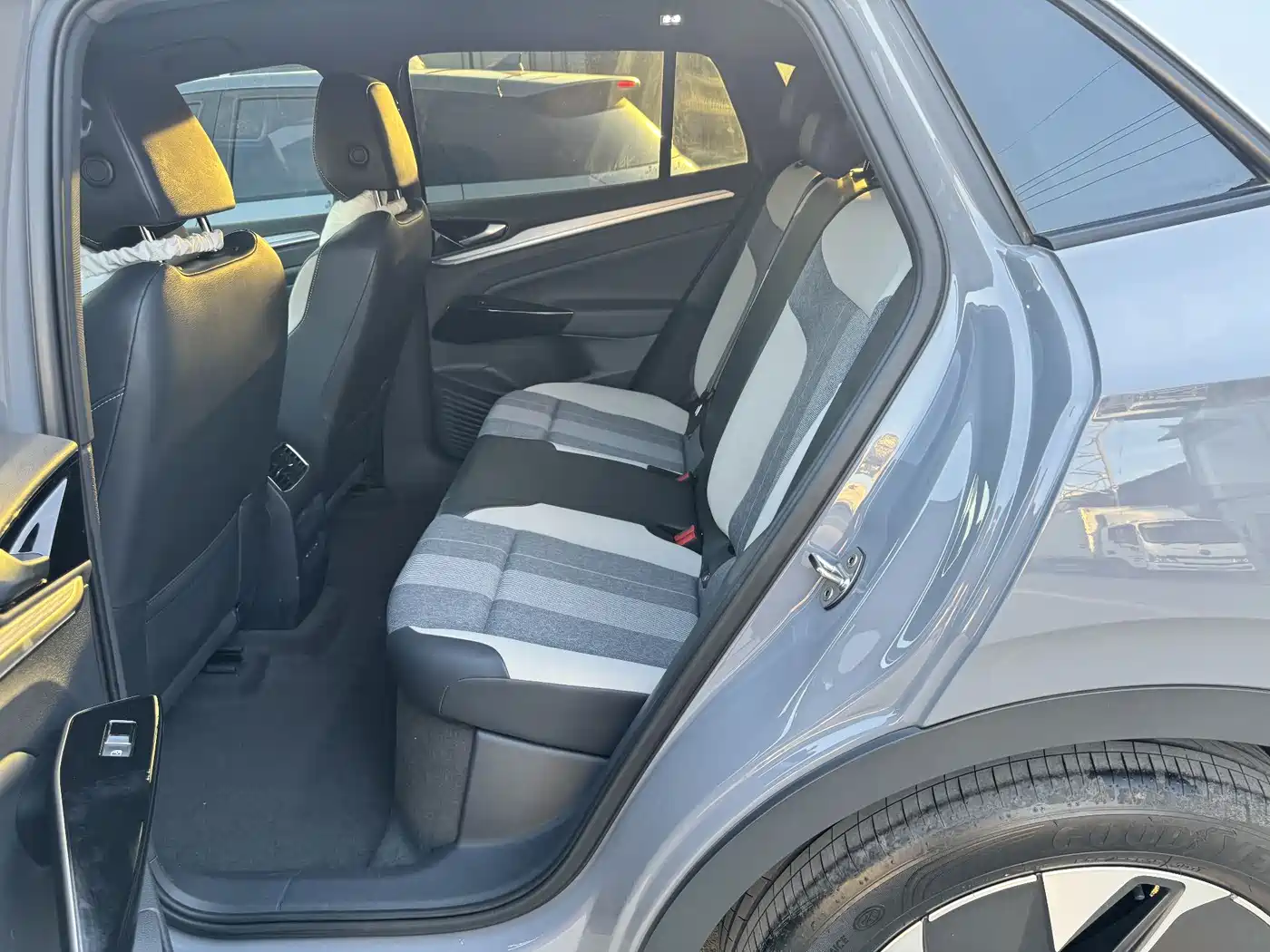 VOLKSWAGEN ID.4 CROZZ