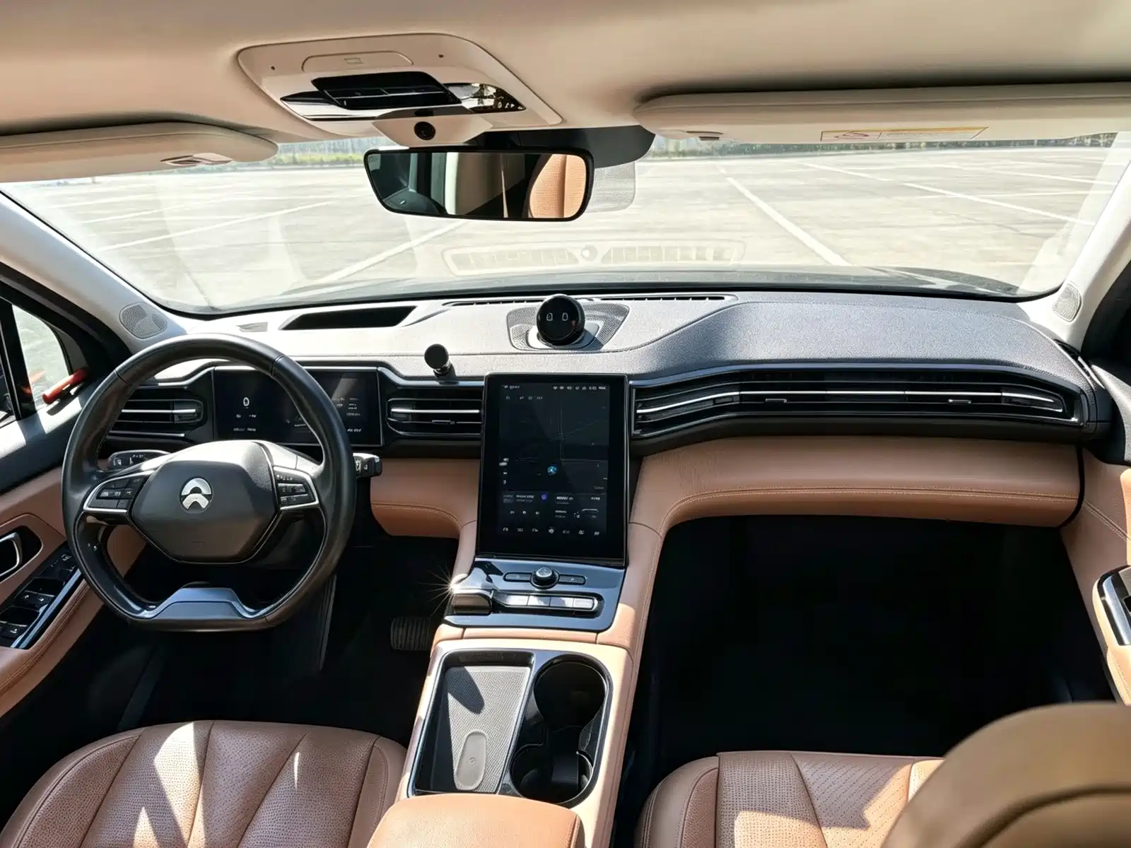 Фото 6 - NIO ES8