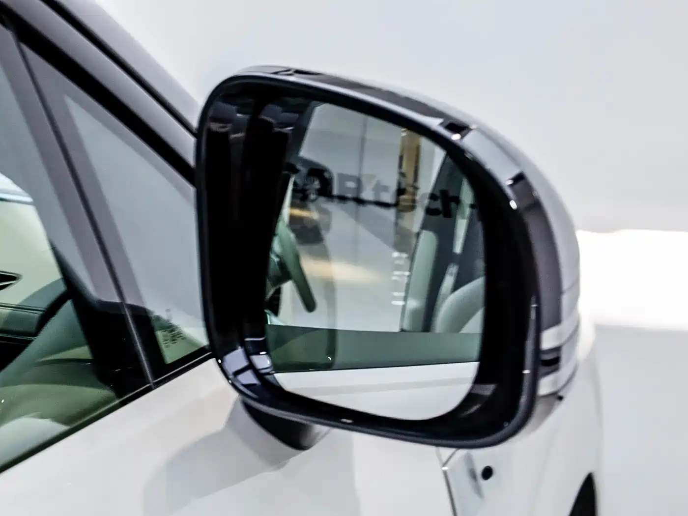 Denza N8L 2025 2026 Model Prestige Edition
