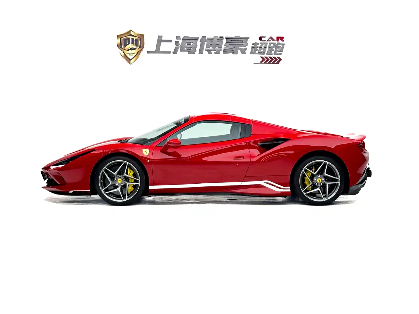 FERRARI F8