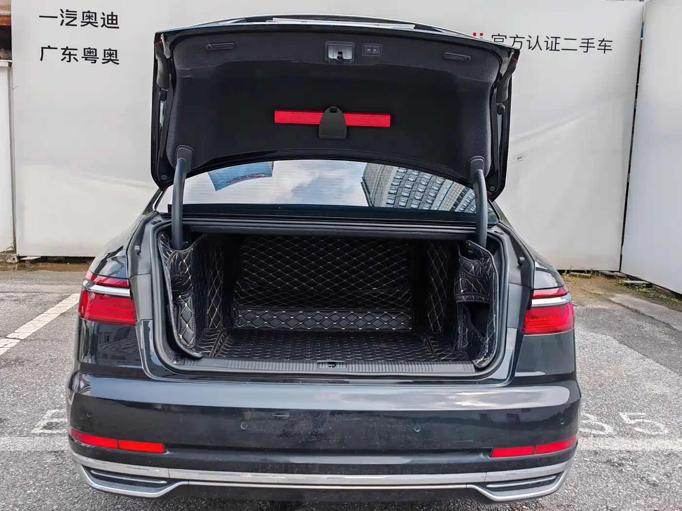 Audi A8 2018 A8L 55 TFSI quattro Launch Elite фото 8