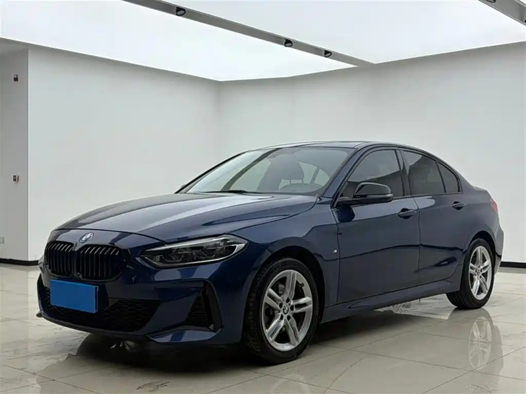 BMW 1 Series 2021 Facelift 120i M Sport Shadow Edition