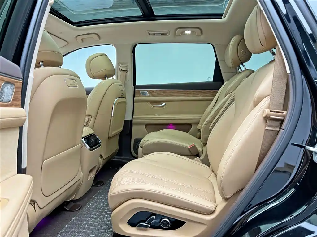 AITO Wenjie AITO M7 2024 1.5T Smart Drive AWD Pro 6-seater фото 21