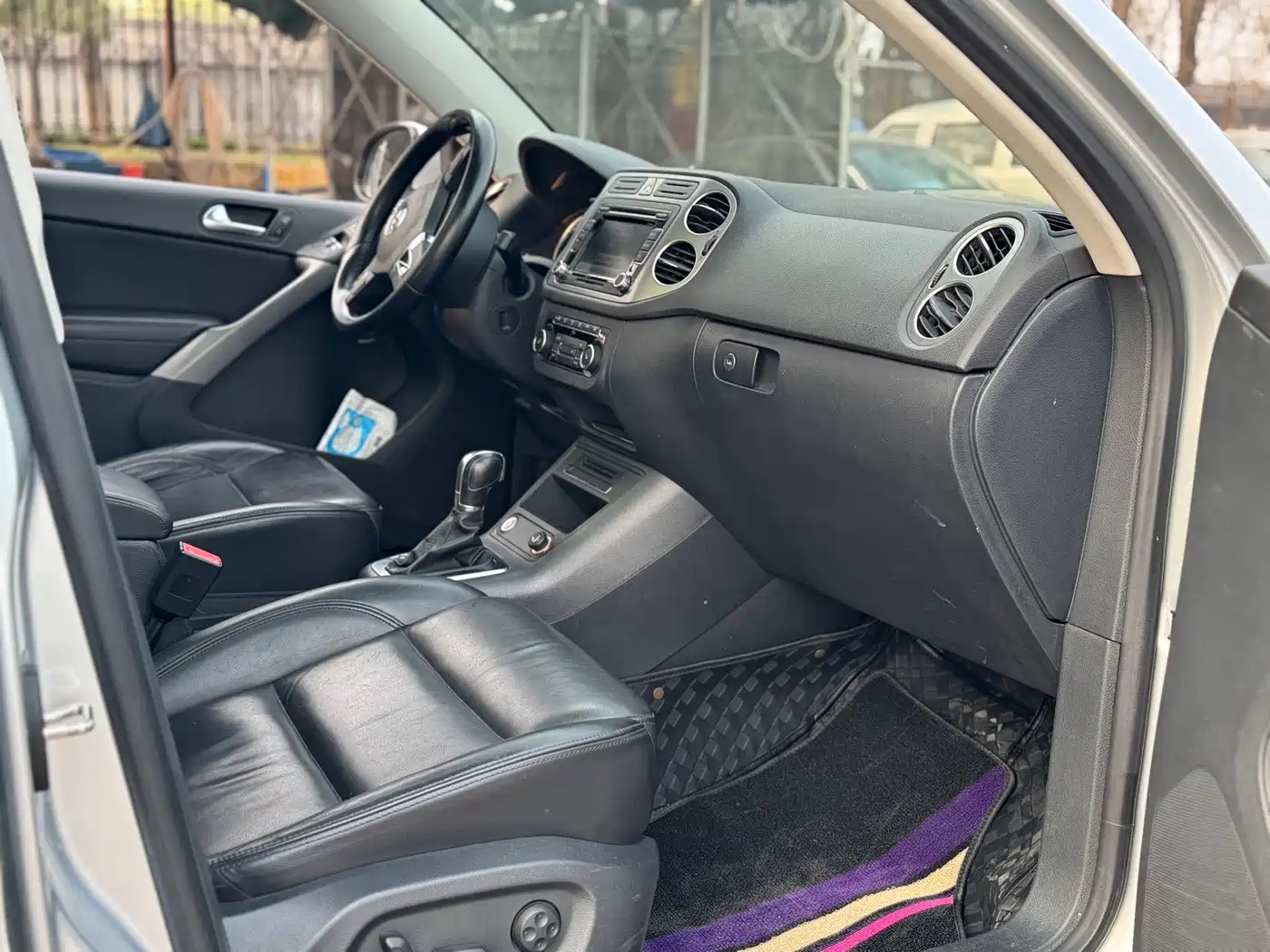 Volkswagen Tiguan 2012 2.0TSI Automatic 4WD Elite Edition фото 4
