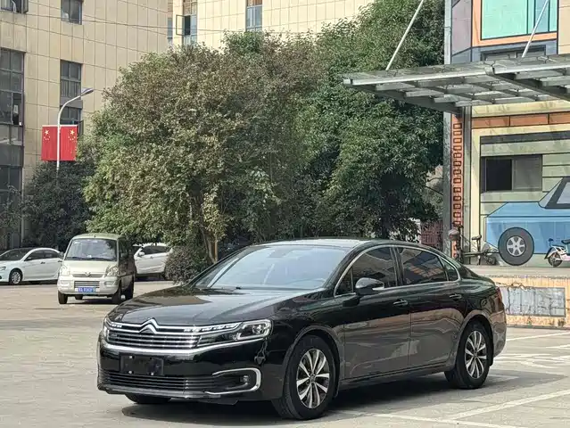  Citroën Citroën C6 2021 400THP Comfort Version