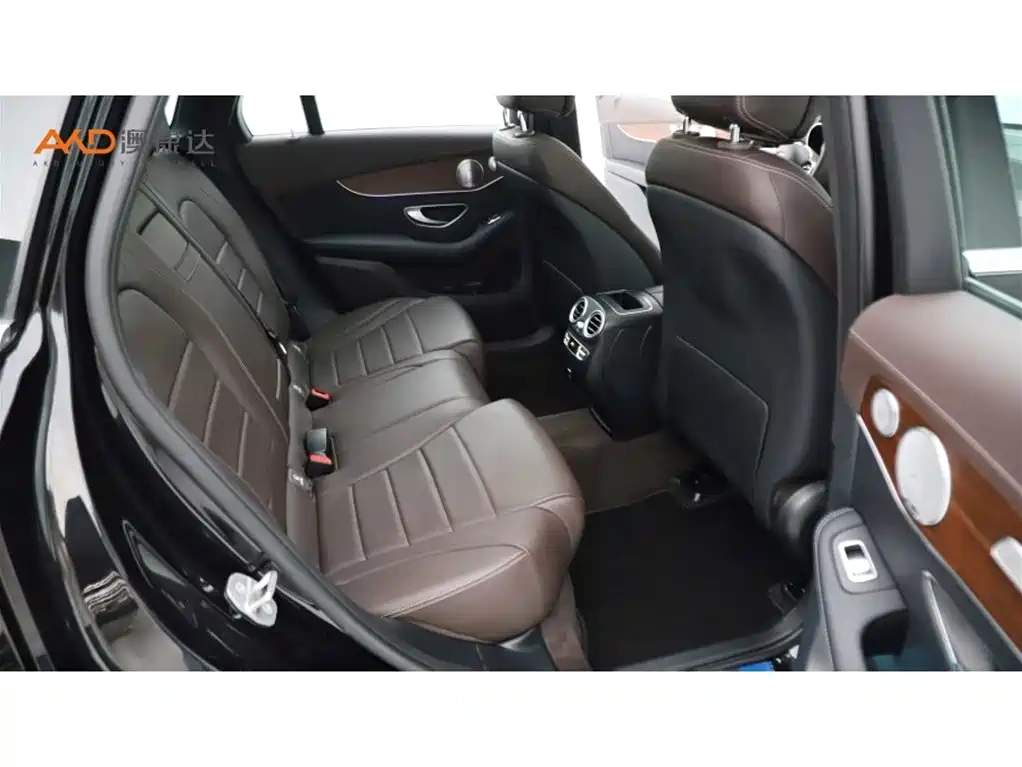 Mercedes-Benz GLC 2021 GLC 300 L 4MATIC Sporty фото 8