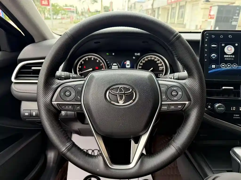 Toyota Camry 2021 2.0G Luxury Edition фото 15