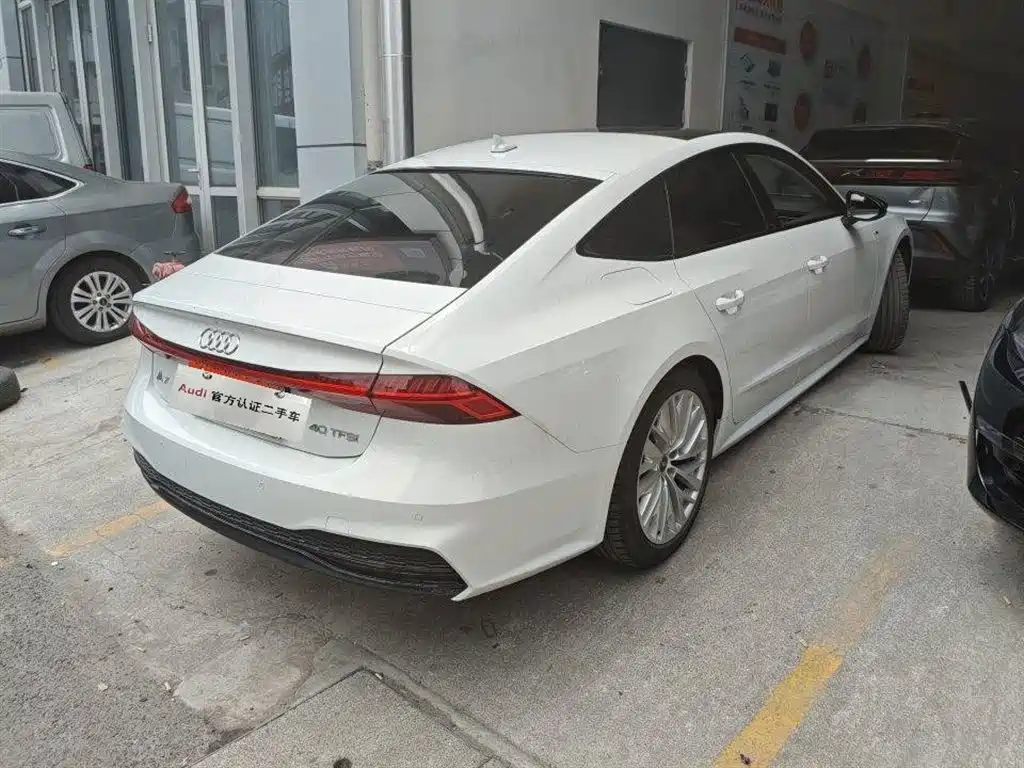 Audi A7 2021 40 TFSI Luxury фото 4