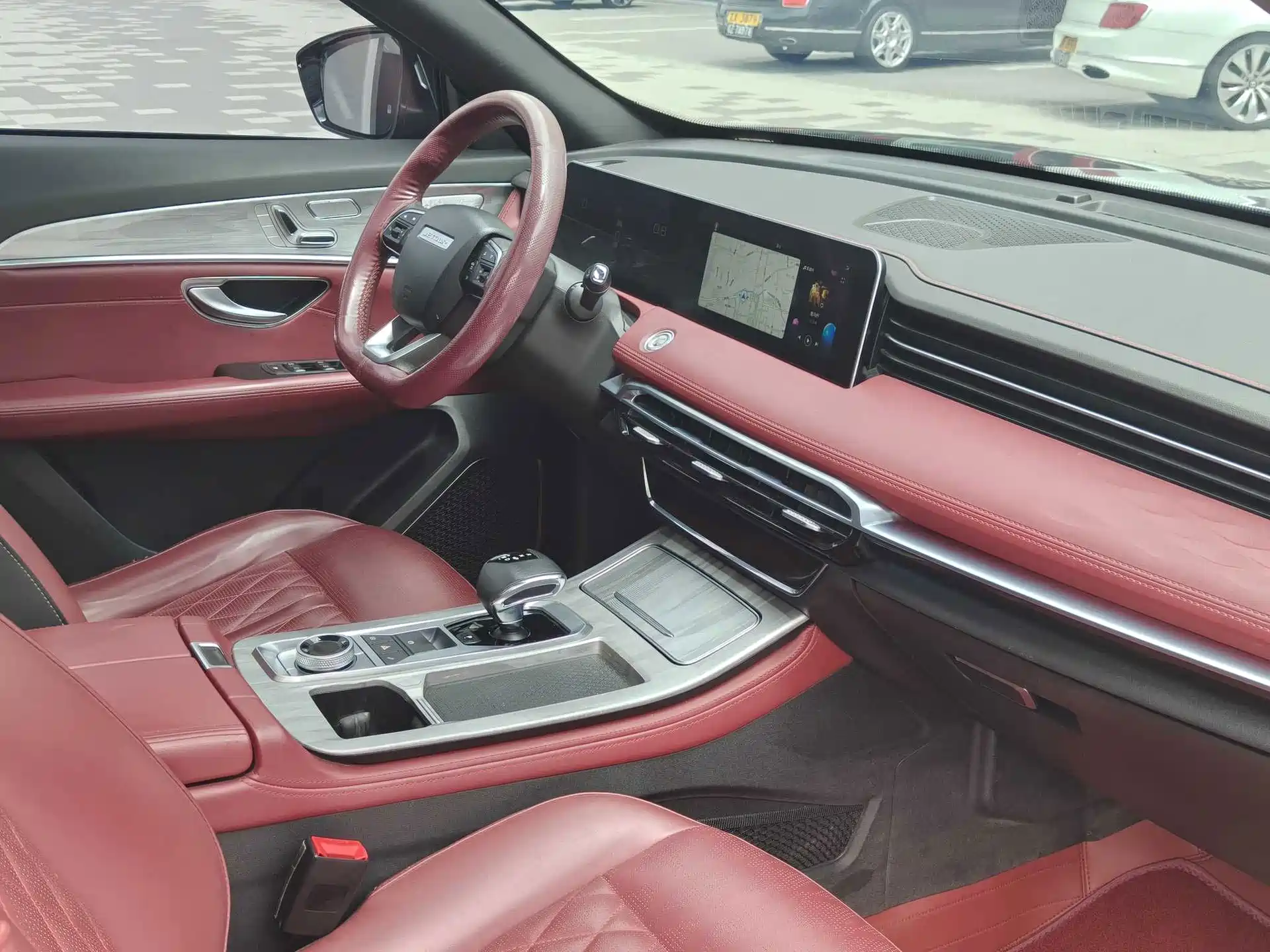Фото 12 - Jetour X70 PLUS