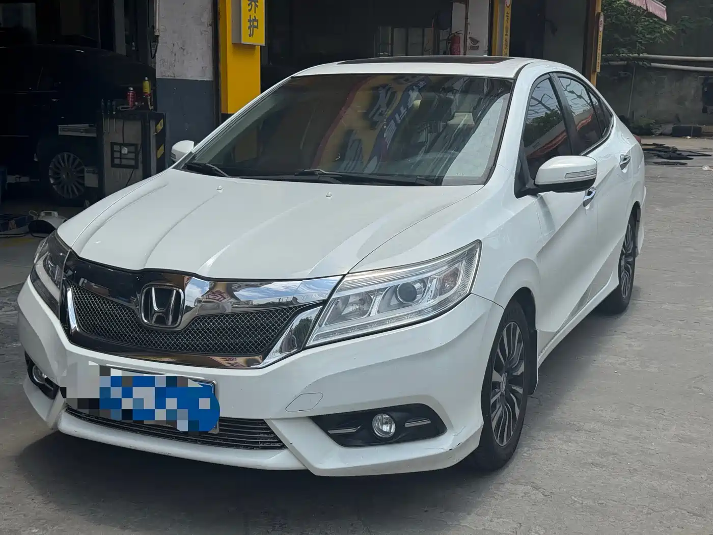 Photo 4 - Honda Lingpai