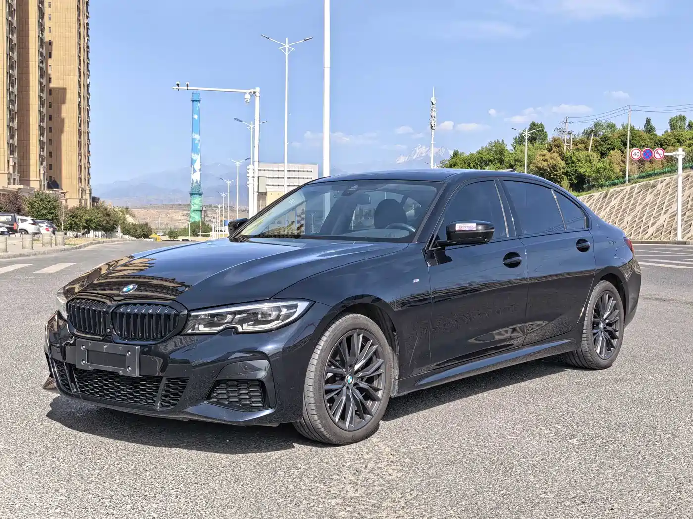 BMW 3 Series 2022 325i M Sport Shadow Edition