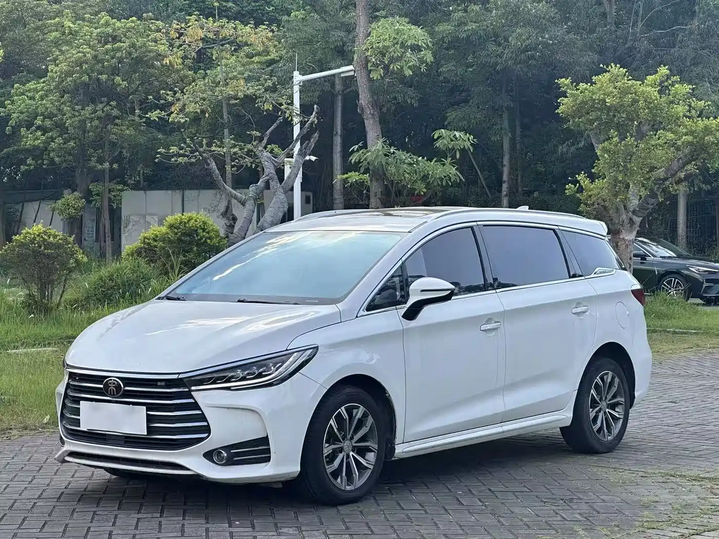 BYD Song MAX 2020 2019 1.5T Auto Smart Connected Sunroof 6-seater China VI