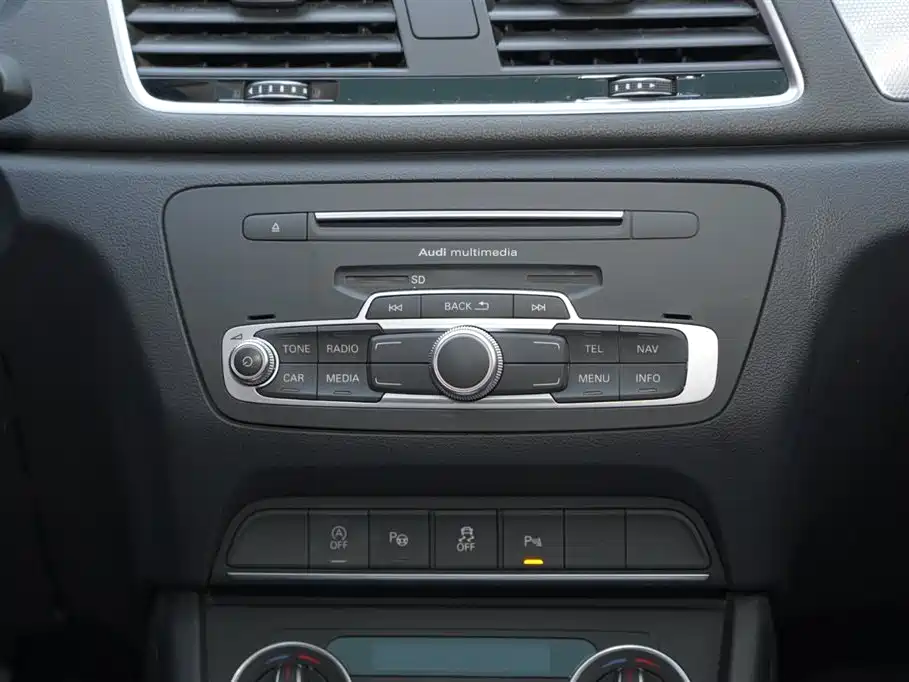 Audi Q3 2017 30 TFSI Style фото 22
