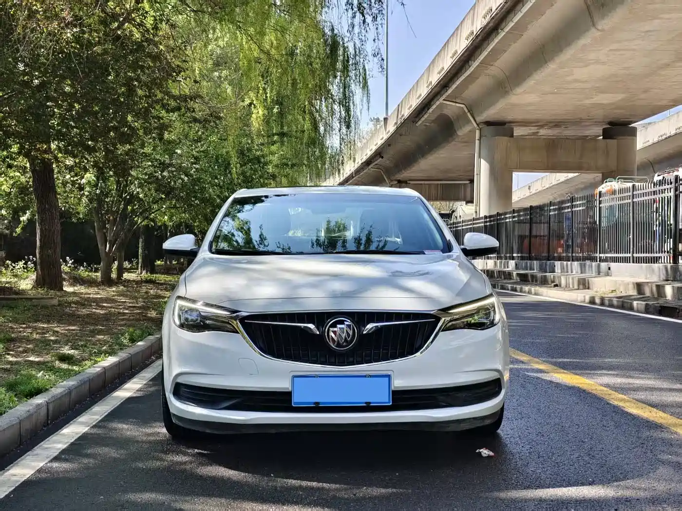 Buick Excelle 2021 Facelift 1.3T Auto Mild Hybrid Elite фото 2