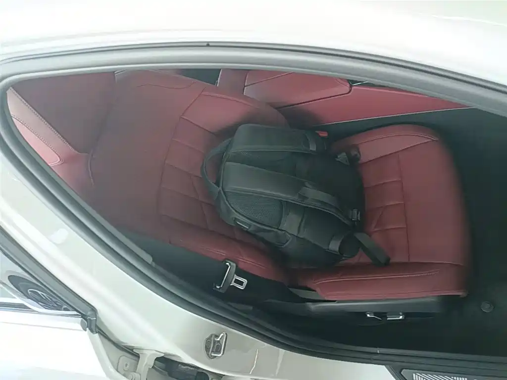 BMW 5 Series 2024 530Li xDrive M Sport Package фото 25