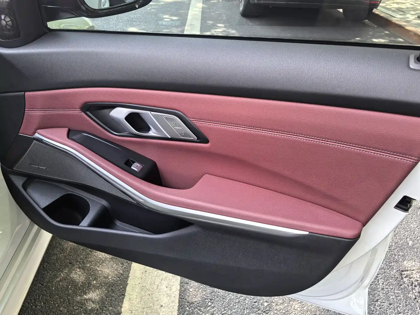 BMW 3 Series 2022 325Li M Sport Shadow Edition фото 10