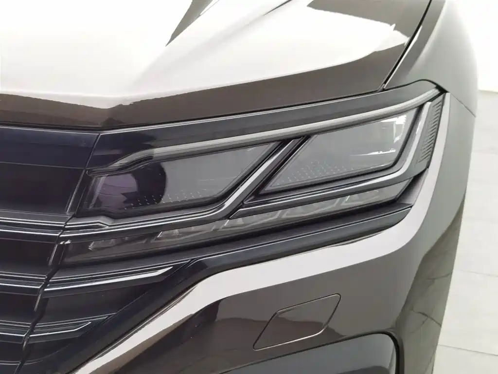 Volkswagen Touareg 2020 3.0TSI Enjoyment Edition China VI фото 7