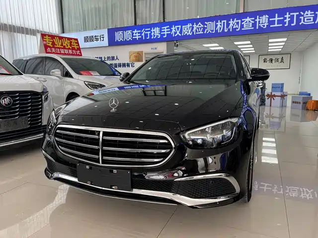 MERCEDES-BENZ E CLASS