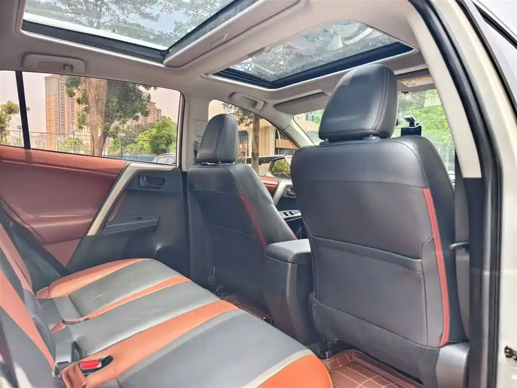 Toyota RAV4 Rongfang 2013 2.5L Auto 4WD Elite фото 18