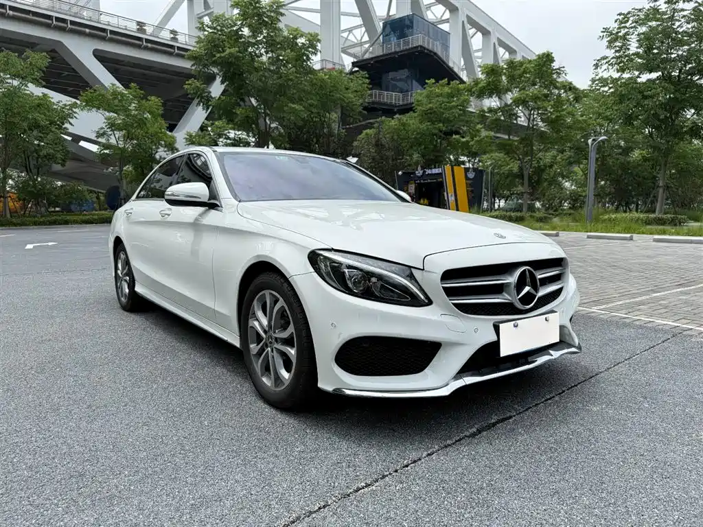 Mercedes-Benz C-Class 2018 C 180 L Fashion Sport Edition фото 3