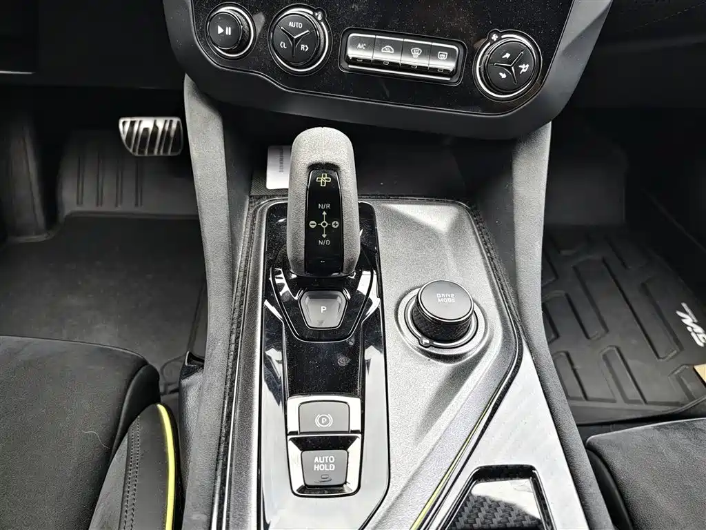 Lynk & Co 03 2019 2.0TD Auto Power Pro Version фото 7