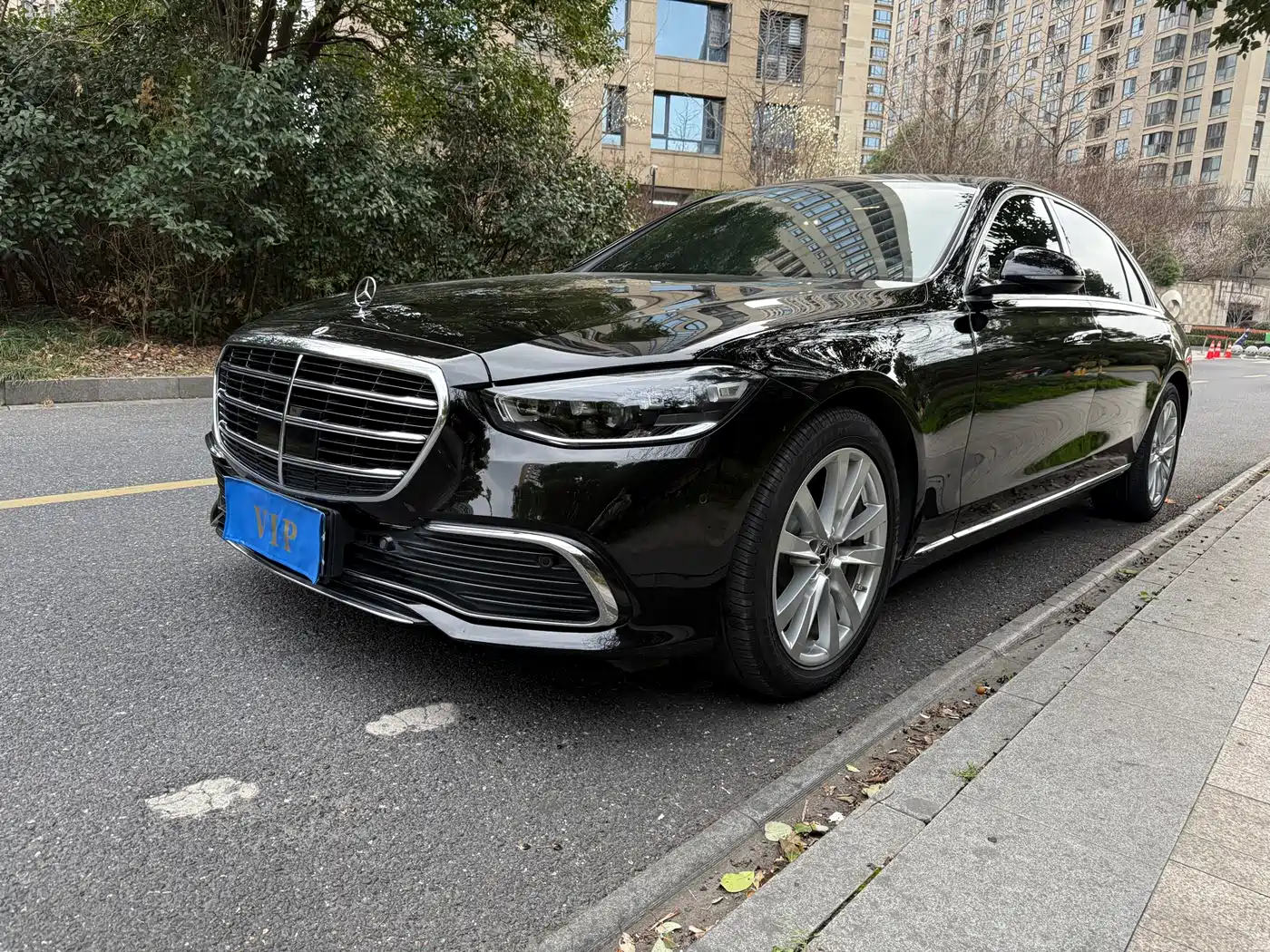 MERCEDES-BENZ S CLASS