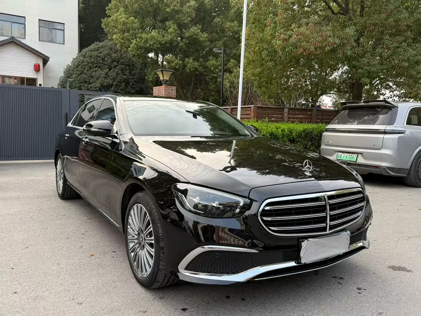 Mercedes-Benz E-Class 2023 E 300 L Luxury фото 3
