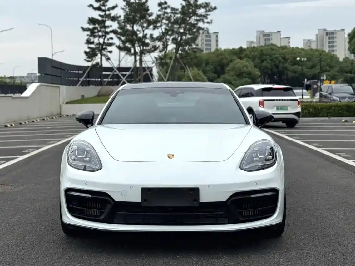 Porsche Panamera 2019 Panamera 4 Sport Turismo 2.9T фото 2