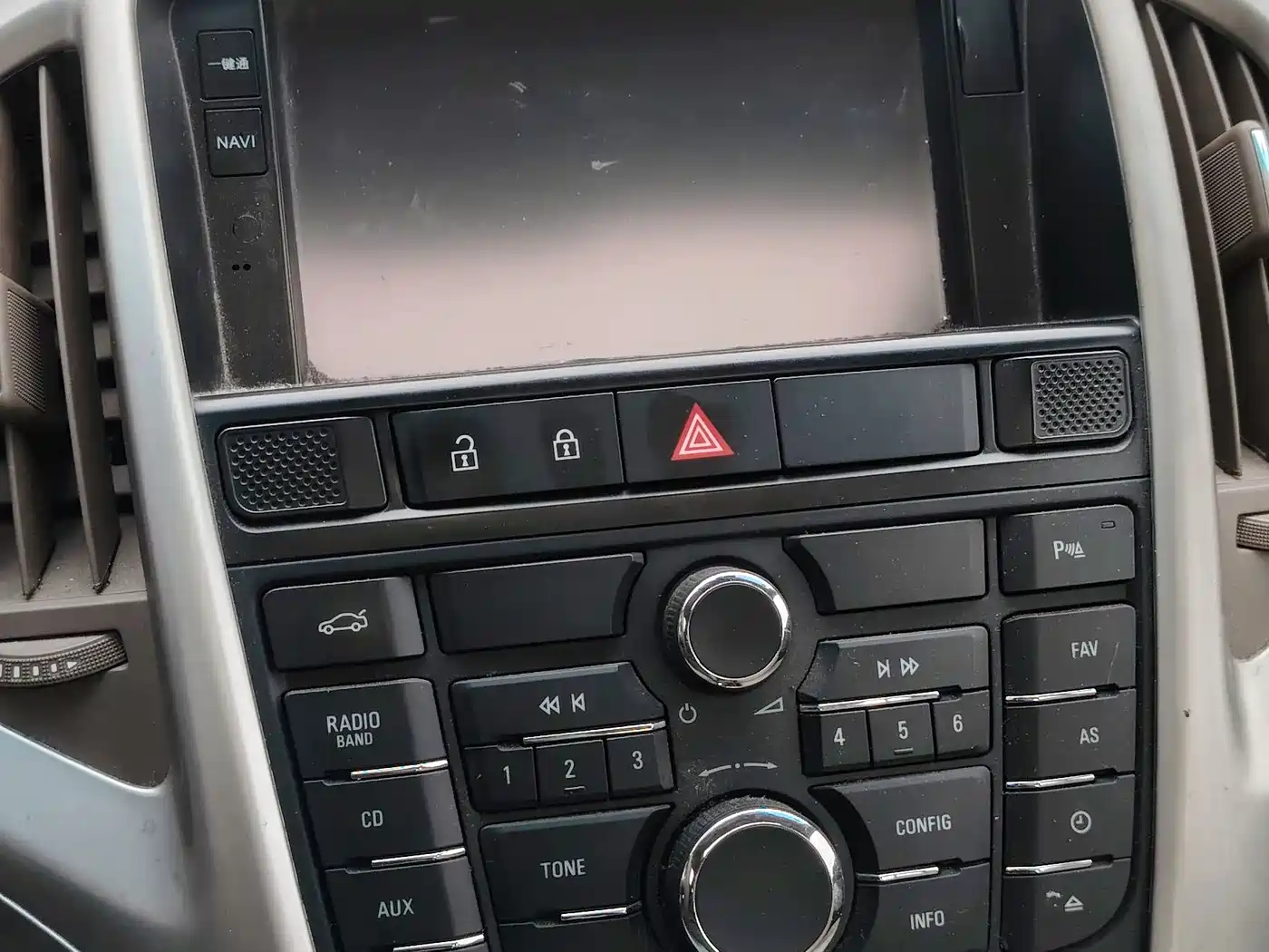 Buick Excelle 2013 GT 1.6L Automatic Fashion Edition фото 15