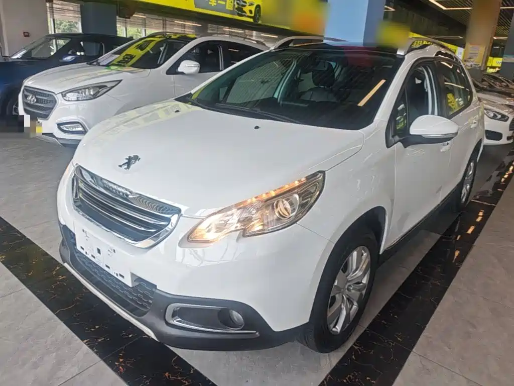 Photo 2 - Peugeot 2008