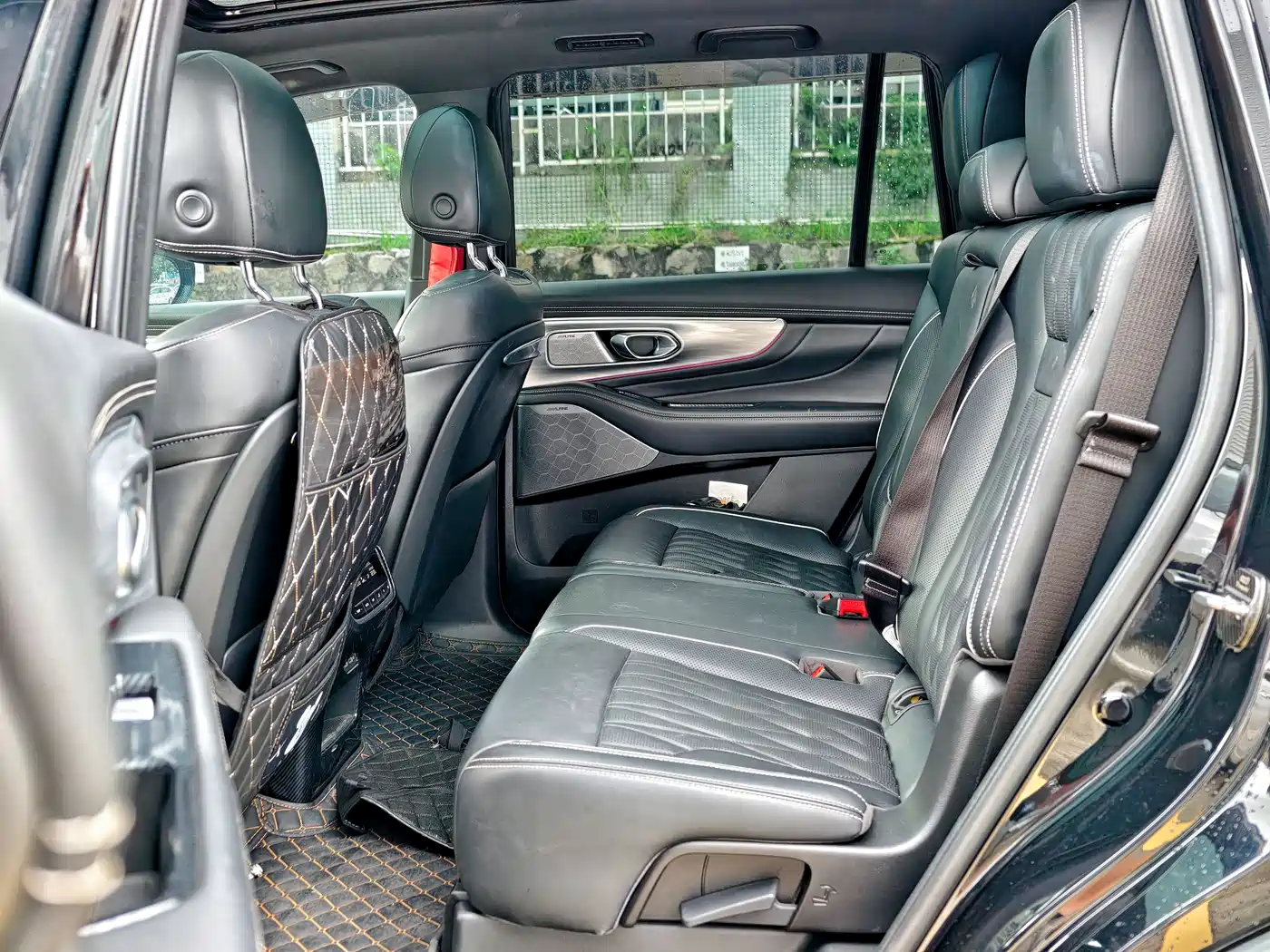 GAC Trumpchi Trumpchi GS8 2022 Pilot Series 2.0TGDI 2WD Premium Edition (7-Seater) фото 14