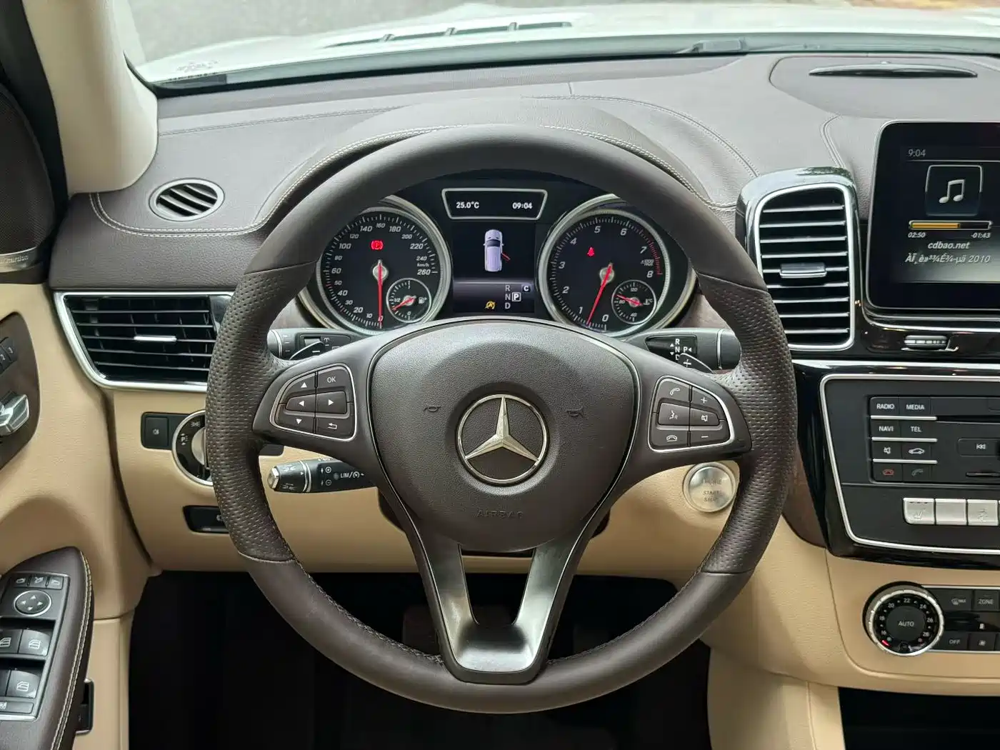 Mercedes-Benz GLE 2016 GLE 400 4MATIC фото 3