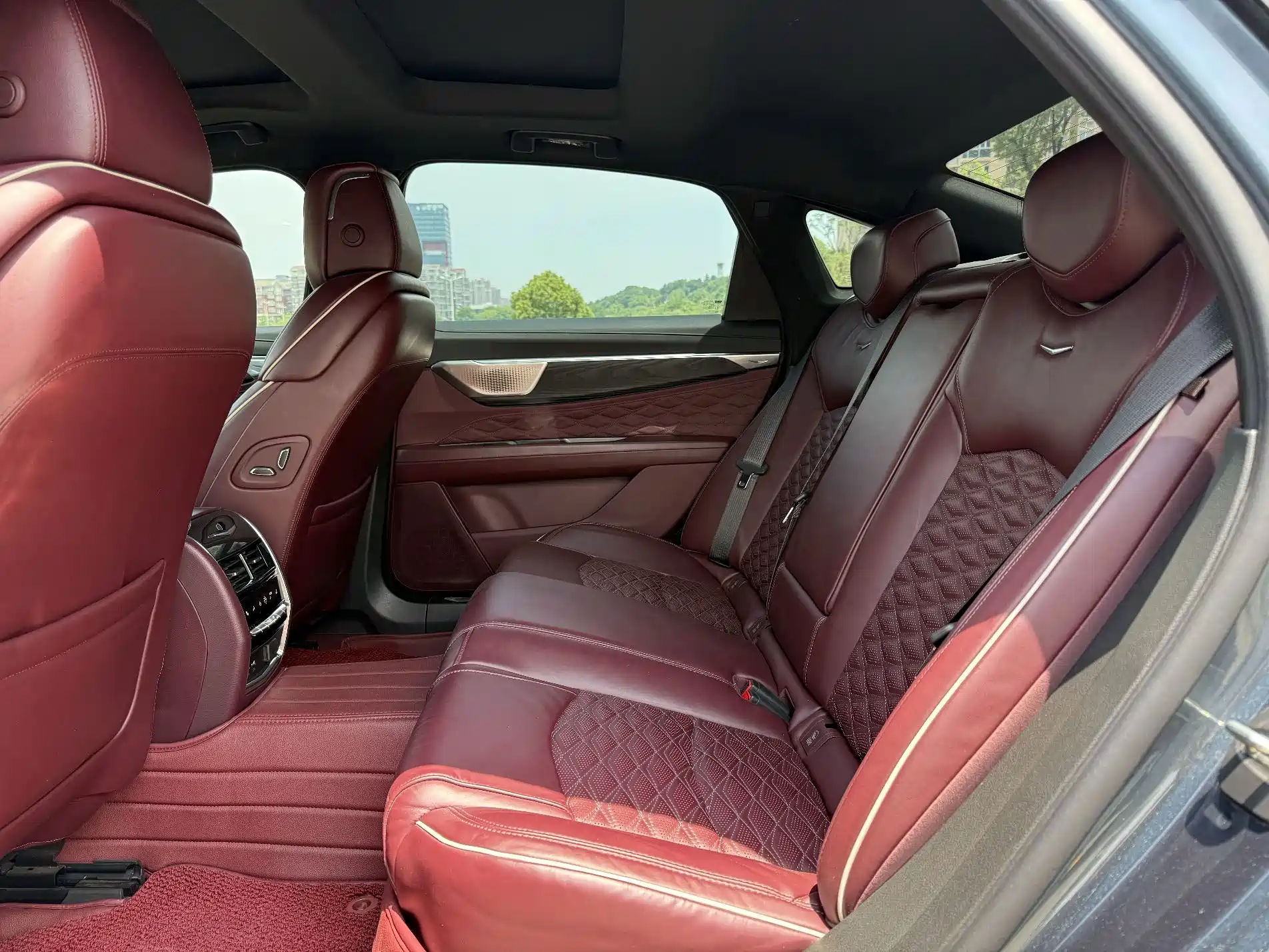 Фото 9 - Cadillac CT6