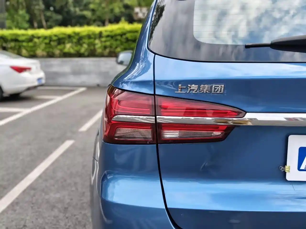Фото 31 - Roewe RX5