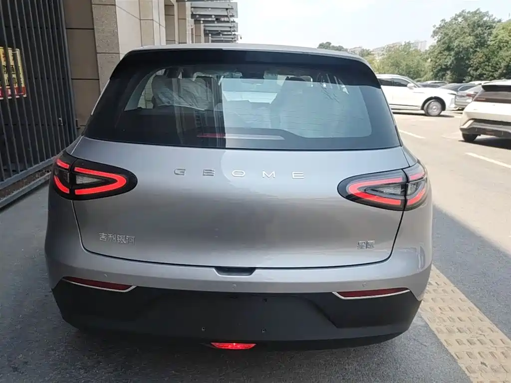 Geely Galaxy Starry Wish 2026 Model 310km Dream Edition фото 6