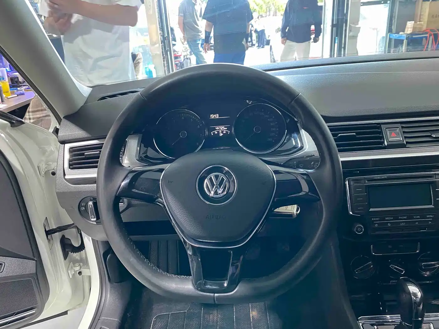 Volkswagen Bora 2016 Model 1.6L Automatic Comfort фото 8