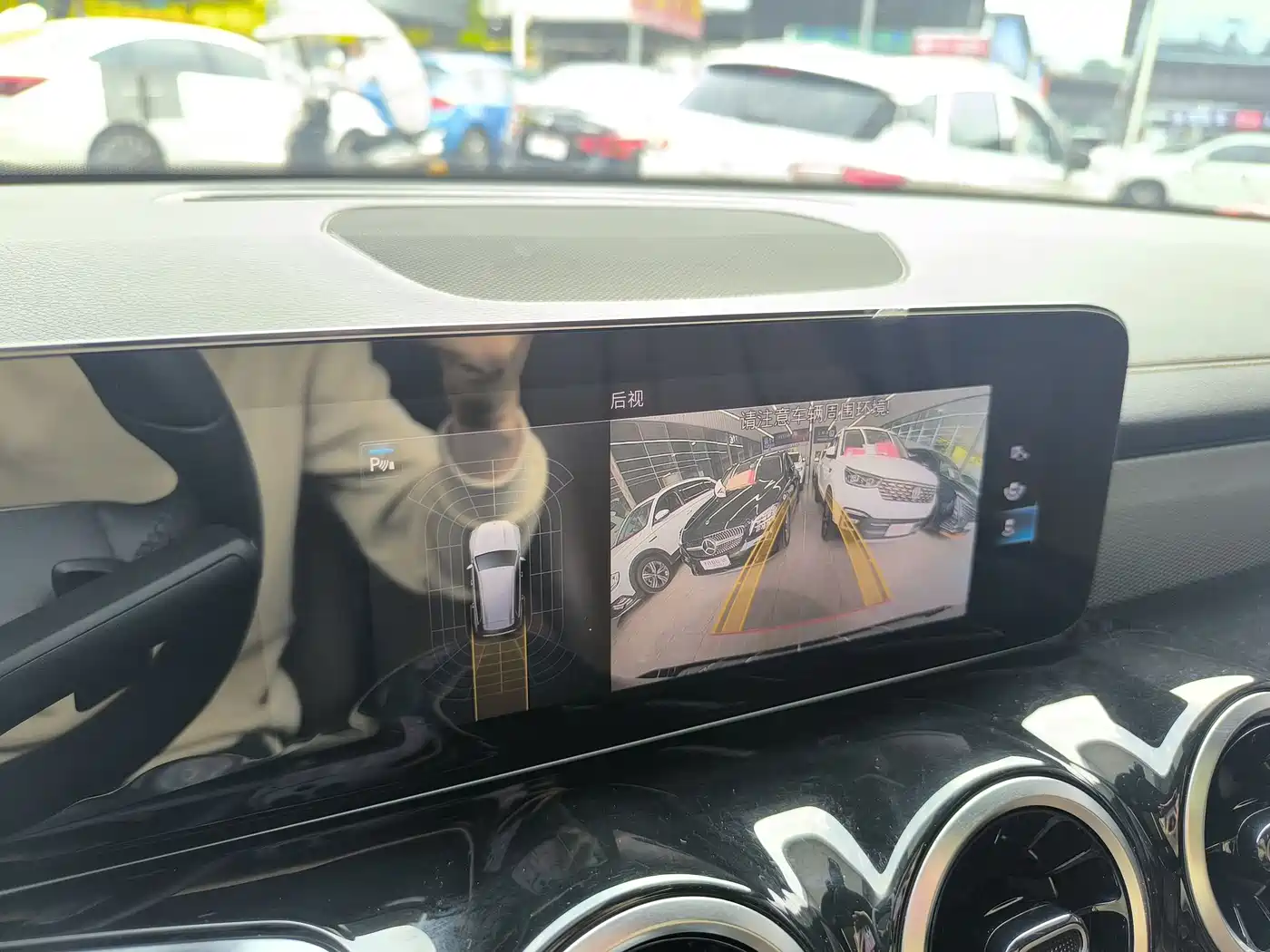 Mercedes-Benz GLB 2021 GLB 180 Style фото 14