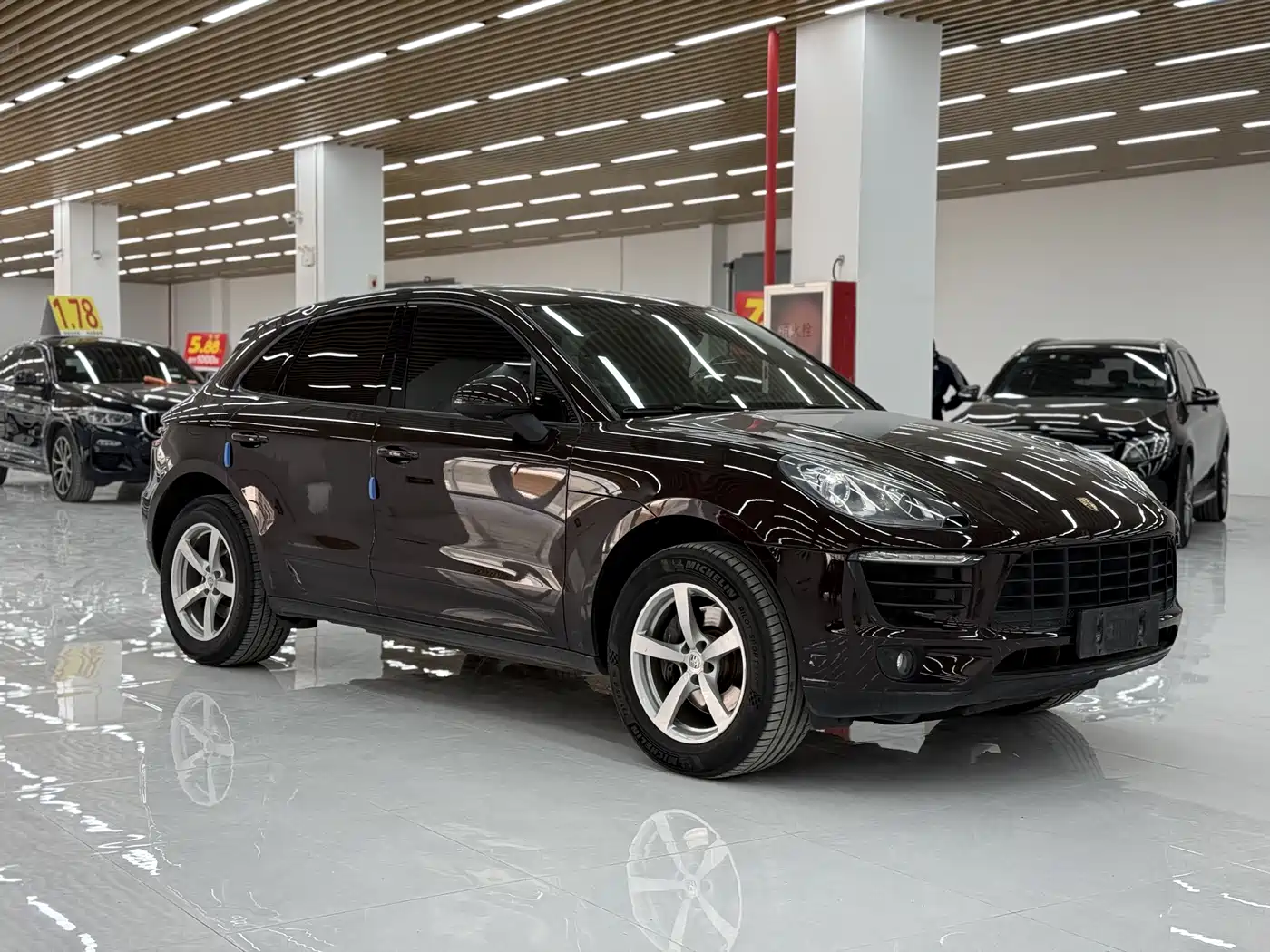 Porsche Macan 2017 Macan 2.0T фото 3