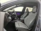 Фото 11 - Audi Q6L e-tron