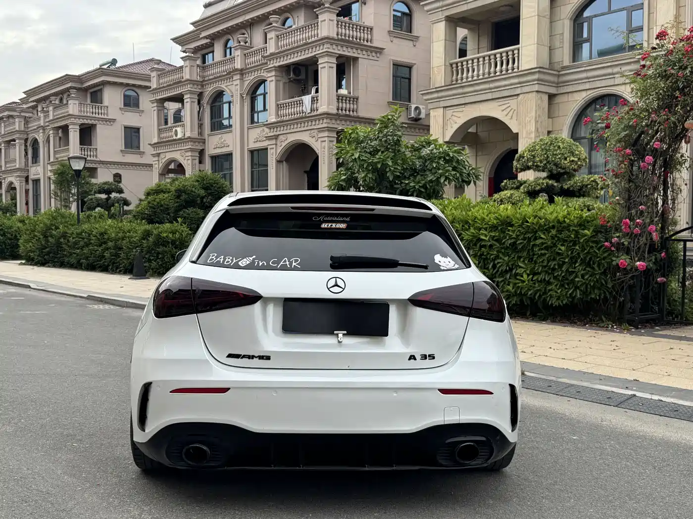 Mercedes-Benz A-Class AMG (Import) 2020 AMG A 35 4MATIC фото 5