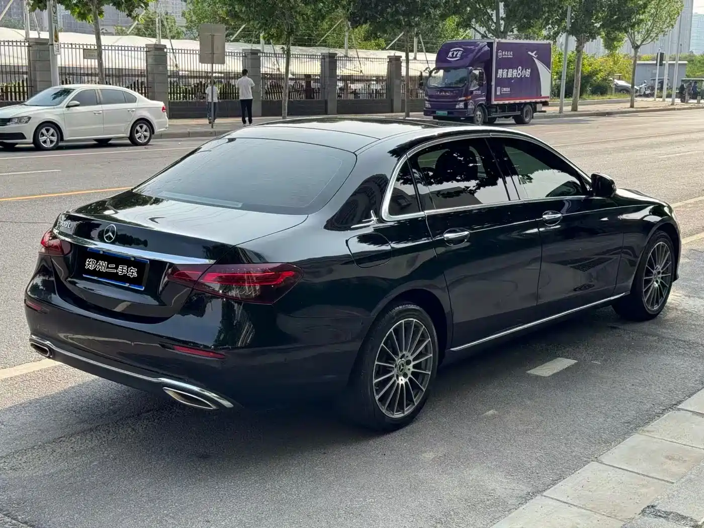 Mercedes-Benz E-Class 2021 Facelift E 260 L фото 7