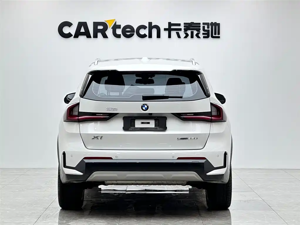 BMW X1 2024 sDrive25Li X Design Package фото 4