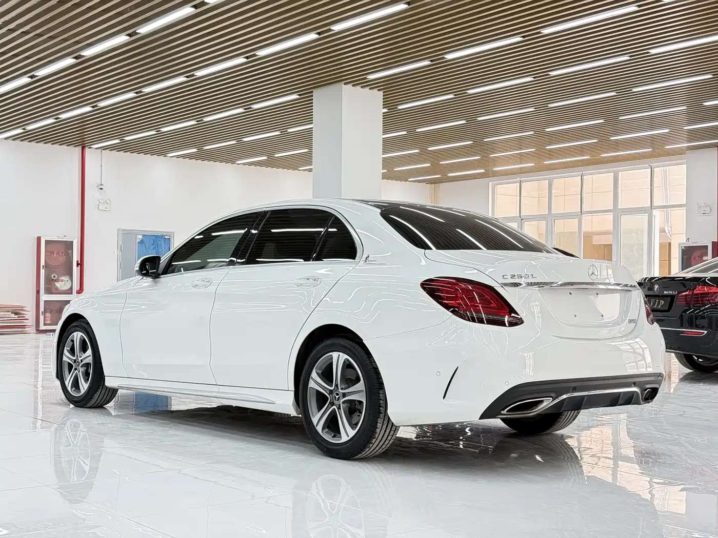 Mercedes-Benz C-Class 2019 C 260 L Sport фото 9