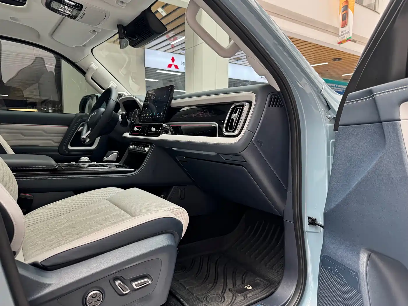 BAIC ORV Beijing Off-Road BJ60 2022 Model 2.0T 11th Edition 5-Seater фото 16
