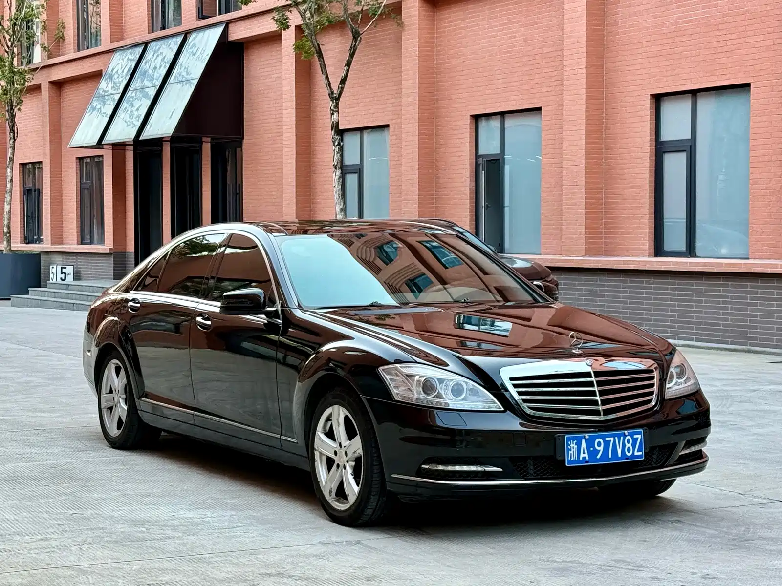 Фото 3 - Mercedes-Benz S-Class