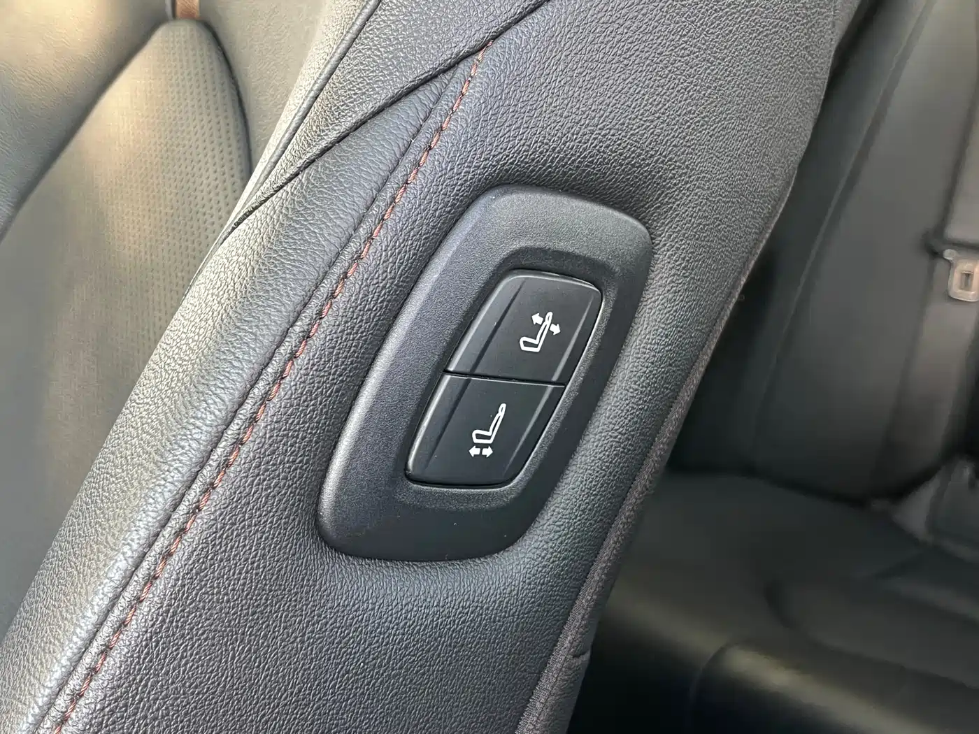 Toyota Camry 2019 2.0G Luxury (China V) фото 11